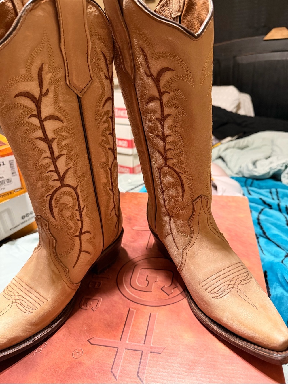 Circle G Women’s Tan Leather Western Cowboy Boots